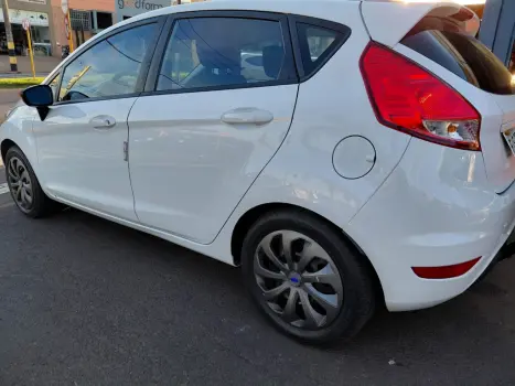 FORD Fiesta Hatch 1.5 16V 4P S FLEX, Foto 2