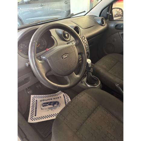 FORD Fiesta Hatch 1.0 4P, Foto 5