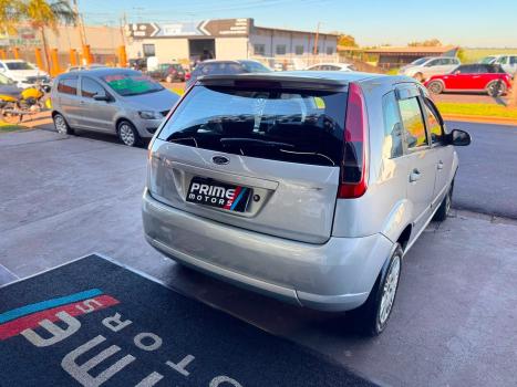 FORD Fiesta Hatch 1.6, Foto 4