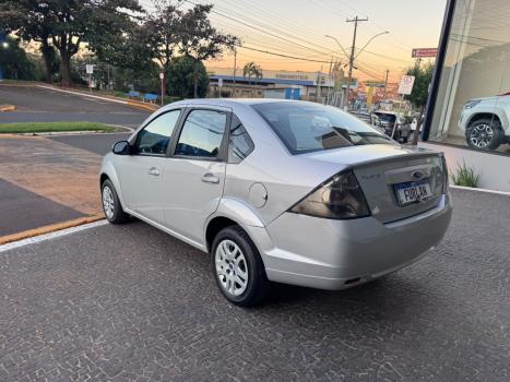 FORD Fiesta Hatch 1.6 4P ROCAM FLEX, Foto 4
