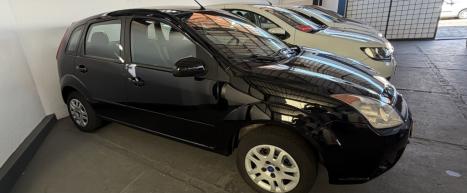 FORD Fiesta Hatch 1.6 4P CLASS FLEX, Foto 2