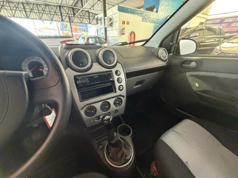 FORD Fiesta Hatch 1.6 4P CLASS FLEX, Foto 6