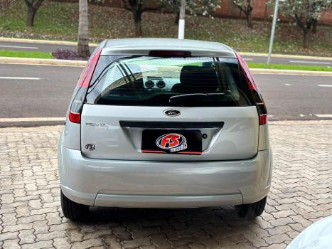 FORD Fiesta Hatch 1.0 4P FLEX, Foto 5