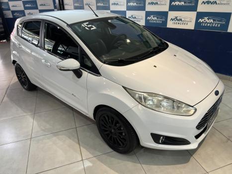 FORD Fiesta Hatch 1.6 4P FLEX TITANIUM POWERSHIFT AUTOM�TICO, Foto 3