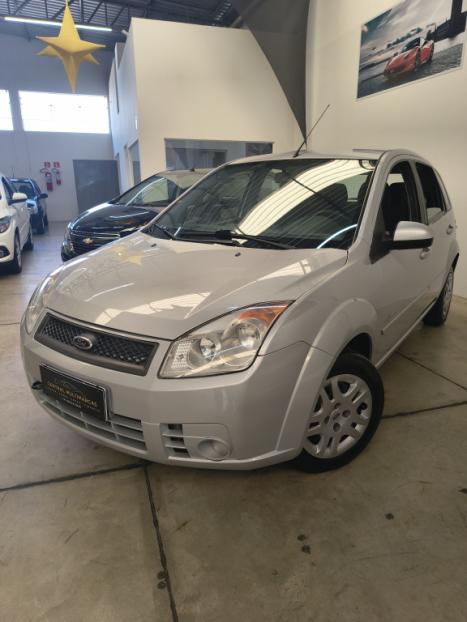 FORD Fiesta Hatch 1.6 4P FLEX, Foto 4