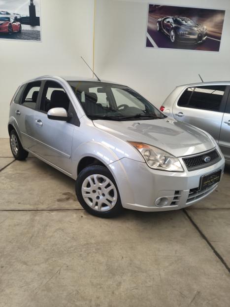 FORD Fiesta Hatch 1.6 4P FLEX, Foto 2