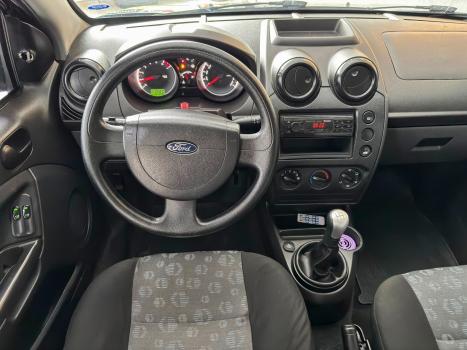 FORD Fiesta Hatch 1.0, Foto 6