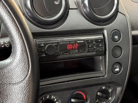 FORD Fiesta Hatch 1.0, Foto 8