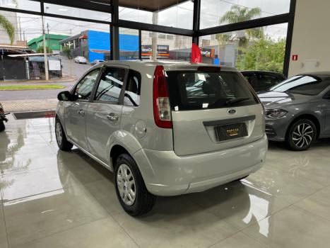 FORD Fiesta Hatch 1.0 4P FLEX, Foto 4
