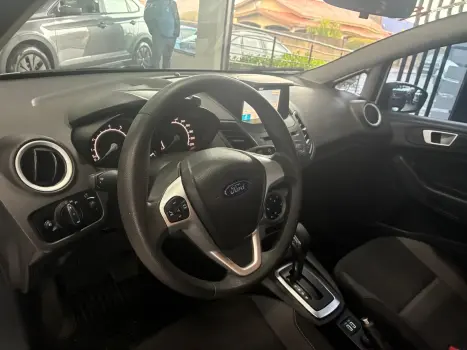 FORD Fiesta Hatch 1.0 4P SEL ECOBOOST TURBO POWERSHIFT AUTOMÁTICO, Foto 4