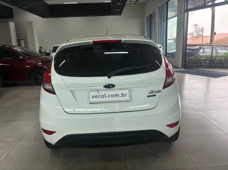 FORD Fiesta Hatch 1.0 4P SEL ECOBOOST TURBO POWERSHIFT AUTOMÁTICO, Foto 10