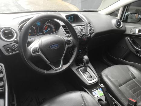 FORD Fiesta Hatch 1.6 16V 4P FLEX TITANIUM POWERSHIFT AUTOMÁTICO, Foto 17