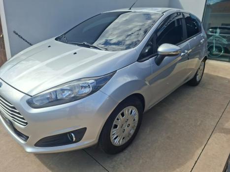 FORD Fiesta Hatch 1.6 4P CLX , Foto 4