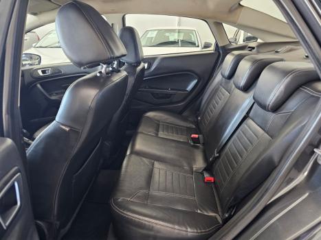 FORD Fiesta Hatch 1.6 4P TITANIUM FLEX AUTOMÁTICO, Foto 13