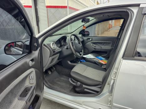 FORD Fiesta Sedan 1.6 4P CLASS FLEX, Foto 5 FORD Fiesta Sedan 1.6 4P CLASS FLEX, Foto 5
