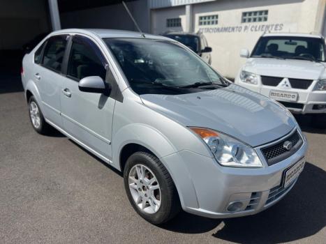 FORD Fiesta Sedan 1.6 4P FLEX, Foto 2