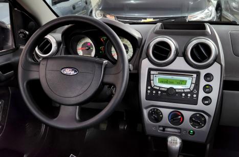 FORD Fiesta Sedan 1.6 4P CLASS FLEX, Foto 15 FORD Fiesta Sedan 1.6 4P CLASS FLEX, Foto 15