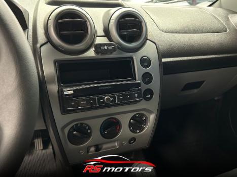 FORD Fiesta Sedan 1.6 4P CLASS FLEX, Foto 6