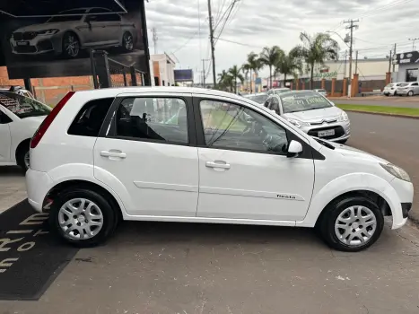 FORD Fiesta Sedan 1.6 4P FLEX, Foto 6