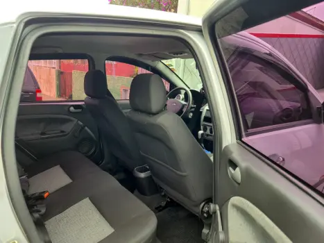 FORD Fiesta Sedan 1.6 4P CLASS FLEX, Foto 9