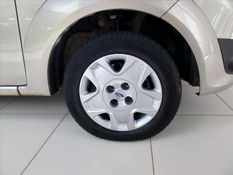 FORD Fiesta Sedan 1.6 4P FLEX, Foto 8