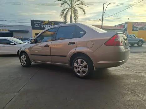 FORD Fiesta Sedan 1.6 4P FLEX, Foto 6