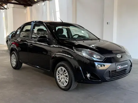 FORD Fiesta Sedan 1.6 4P ROCAM FLEX, Foto 3