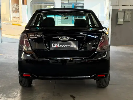 FORD Fiesta Sedan 1.6 4P ROCAM FLEX, Foto 6