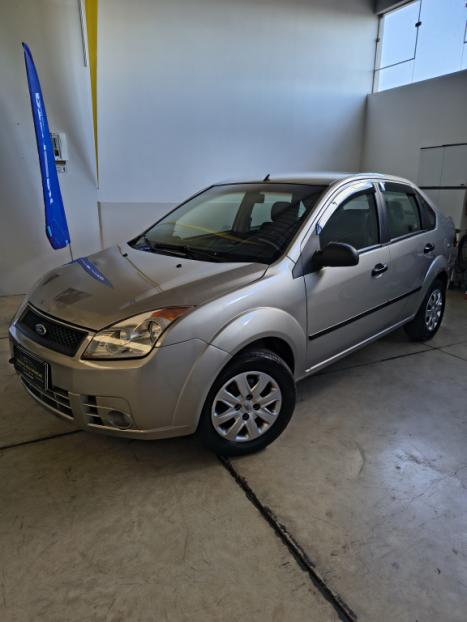 FORD Fiesta Sedan 1.0 4P FLEX, Foto 1