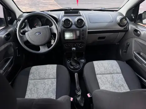 FORD Fiesta Sedan 1.6 4P FLEX, Foto 6