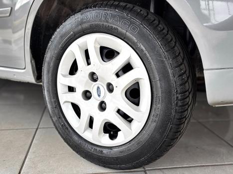 FORD Fiesta Sedan 1.6 4P FLEX, Foto 11