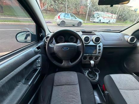 FORD Fiesta Sedan 1.6 4P FLEX, Foto 3