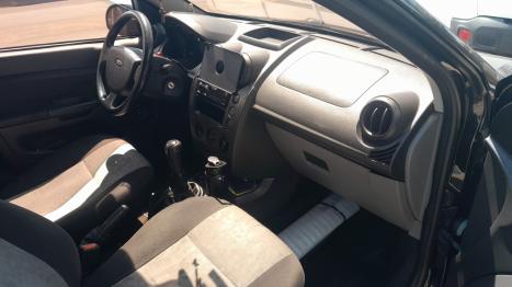 FORD Fiesta Sedan 1.6 4P FLEX, Foto 4
