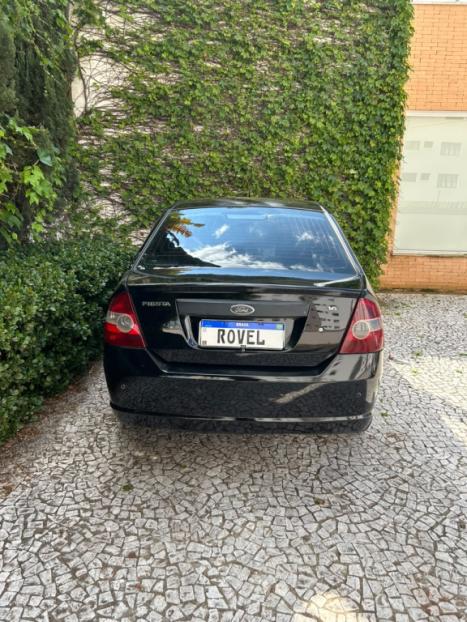 FORD Fiesta Sedan 1.6 4P ROCAM FLEX, Foto 4