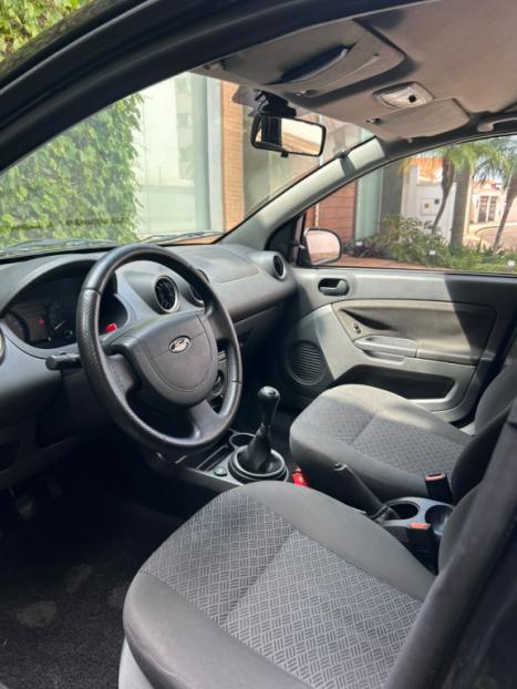 FORD Fiesta Sedan 1.6 4P ROCAM FLEX, Foto 9