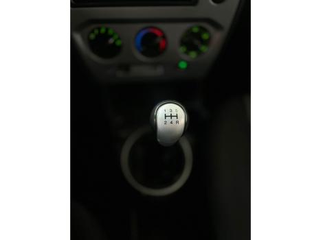 FORD Fiesta Sedan , Foto 13