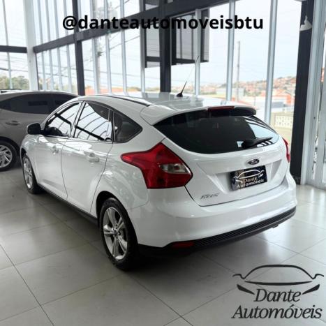 FORD Focus Hatch 1.6 16V 4P SE FLEX, Foto 3