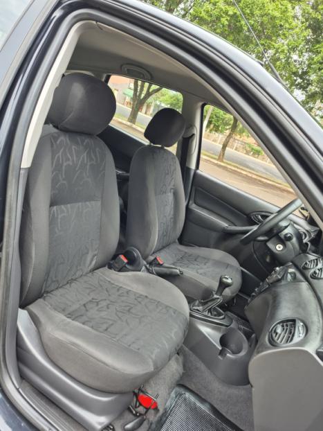 FORD Focus Hatch 1.6 4P GLX FLEX, Foto 5