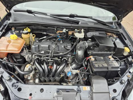FORD Focus Hatch 1.6 4P GLX FLEX, Foto 8
