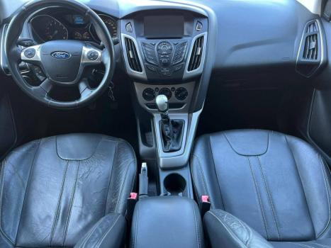 FORD Focus Hatch 1.6 16V 4P SE FLEX, Foto 3