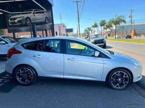 FORD Focus Hatch 1.6 16V 4P SE FLEX, Foto 8