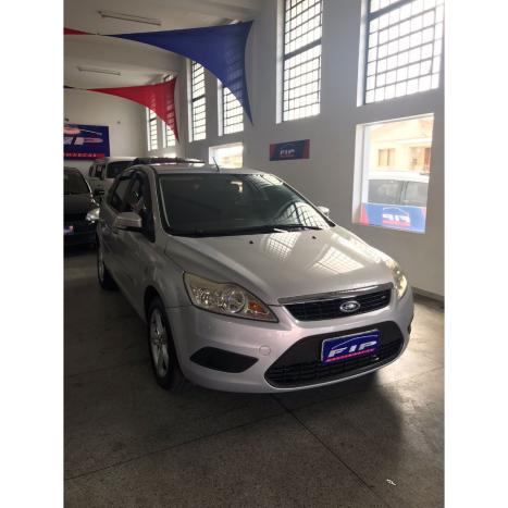 FORD Focus Hatch 1.6 16V 4P SE PLUS FLEX, Foto 4