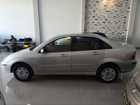 FORD Focus Hatch 1.6 4P GLX FLEX, Foto 3