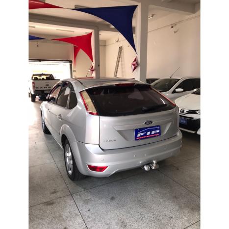 FORD Focus Hatch 1.6 16V 4P SE FLEX, Foto 6
