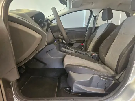 FORD Focus Hatch 1.6 4P, Foto 13