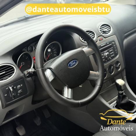 FORD Focus Hatch 1.6 16V 4P SE FLEX, Foto 11