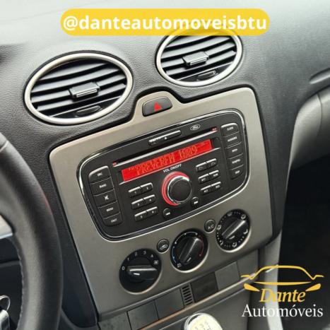 FORD Focus Hatch 1.6 16V 4P SE FLEX, Foto 13