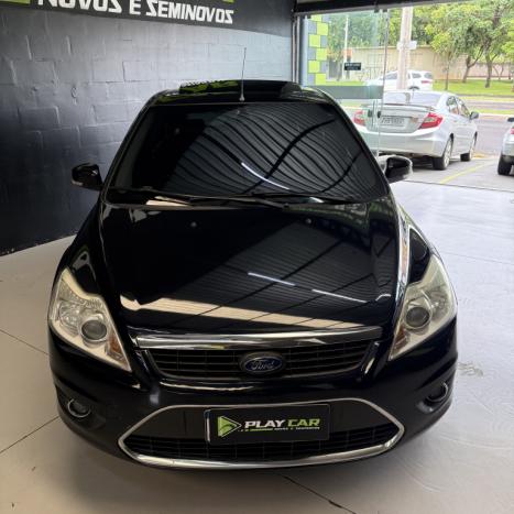 FORD Focus Hatch 2.0 16V 4P FLEX TITANIUM AUTOM�TICO, Foto 2