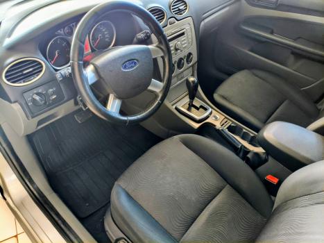 FORD Focus Hatch 2.0 16V 4P GLX FLEX AUTOM�TICO, Foto 7