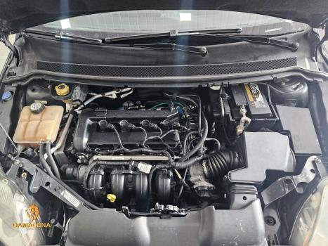 FORD Focus Hatch 2.0 16V 4P GLX FLEX AUTOM�TICO, Foto 15